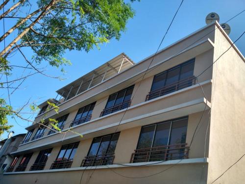 Chinchani Hotel | Hotel Rajendra