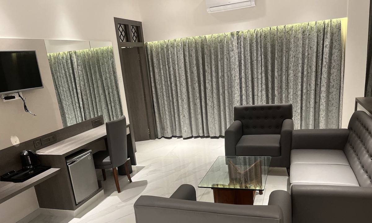 Raichur Hotel | Hotel Ranjitha Palace Raichur