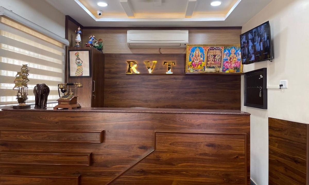 Pallavaram Hotel | Hotel Rathnavel Towers Annex