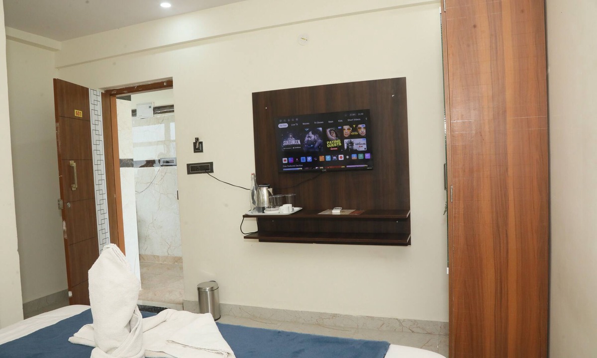 Whitefield Hotel | Hotel Rest O ITPL