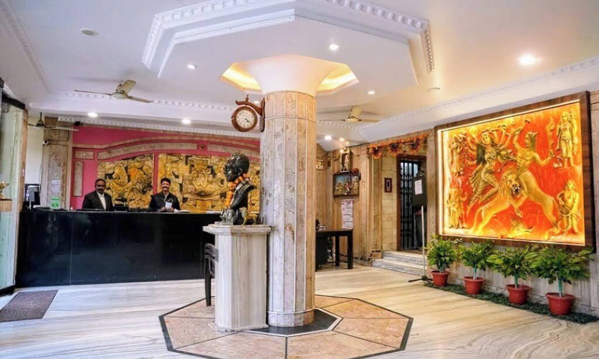 Jabalpur Hotel | Hotel Roopali