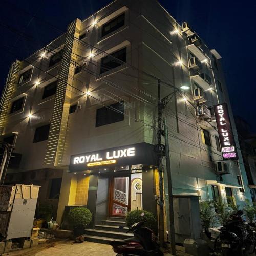 Thousand Lights Hotel | Hotel Royal Luxe - US consulate, Apollo hospital, Sankara natralya