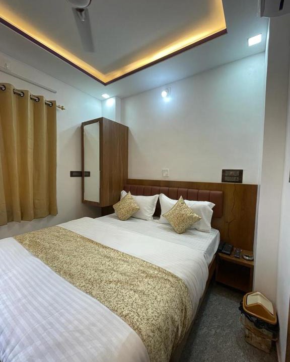 Central Area Hotel | Hotel Royal NX,Udaipur