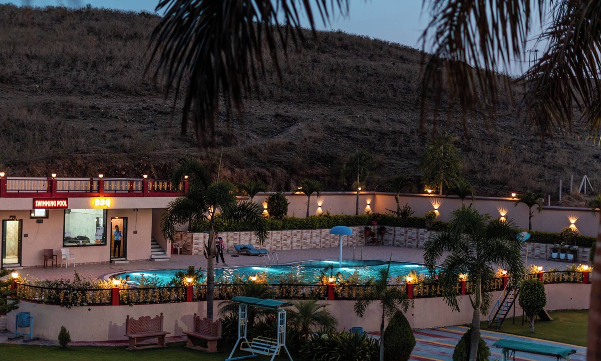 Sagar Hotel | Hotel Royal Palace - Sagar