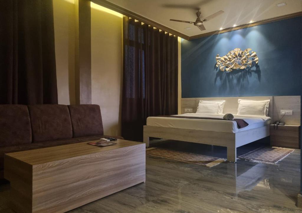 Kondagaon Hotel | HOTEL SAI PALACE