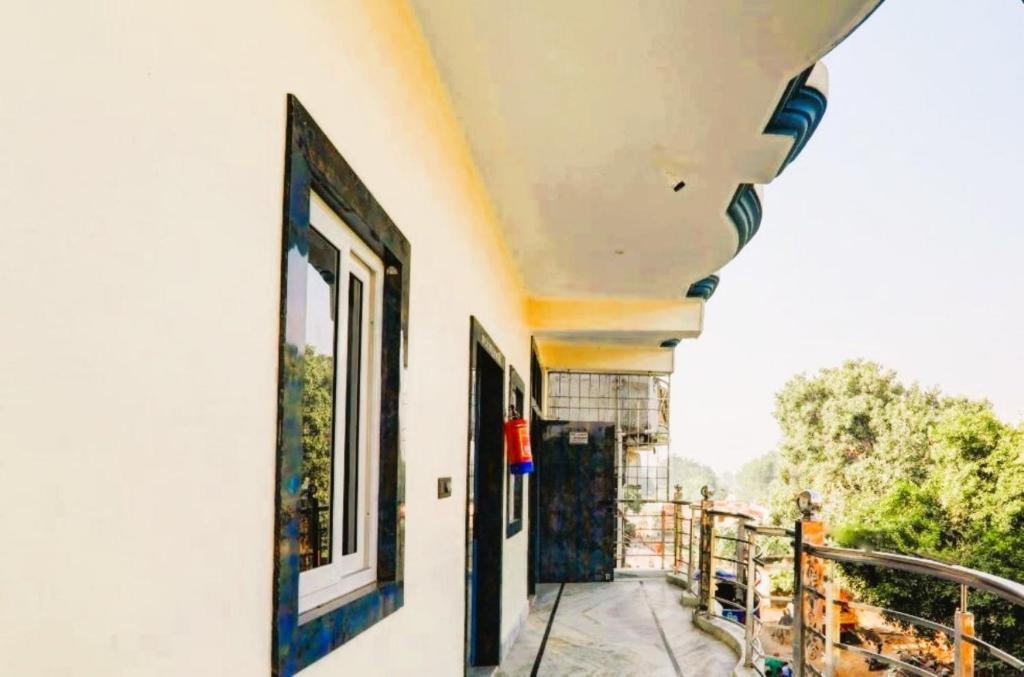 Gopalganj Resort | Hotel Sar-kar & Marriage Hall Bihar With AC or NON AC Room