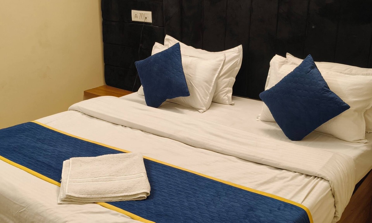 Jwalapur Hotel | Hotel satyam swagat