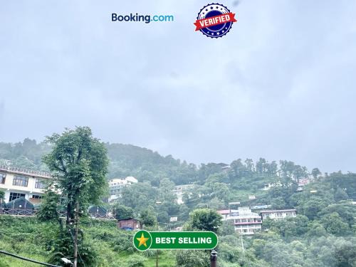 The Mall Road Hotel | HOTEL SAVOY RESIDENCY INN ! MUSSOORIE होटल सवॉय रेजीडेंसी इन, হোটেল সাভয় রেসিডেন্সি ইন , near mall road hotel-with-mountain-view Spacious-Room-with-wi-fi-and-Card Payment Accepted-Parking-availability, best hotel in Mussoorie