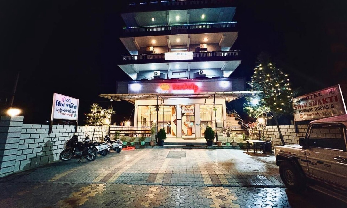 Abu Road Hotel | Hotel Shiv Shakti