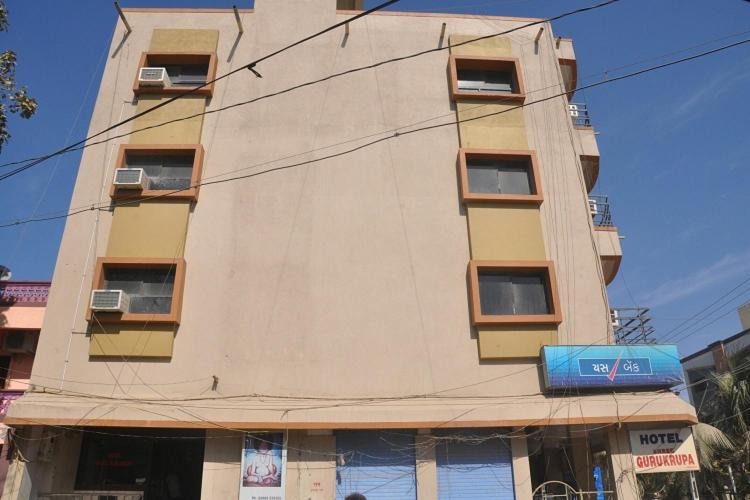 Dwarka Hotel | Hotel Shree Gurukrupa