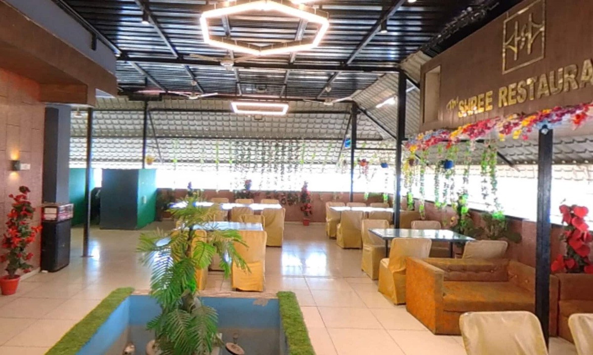 Ratlam Hotel | Hotel Shree Palace & Restaurant