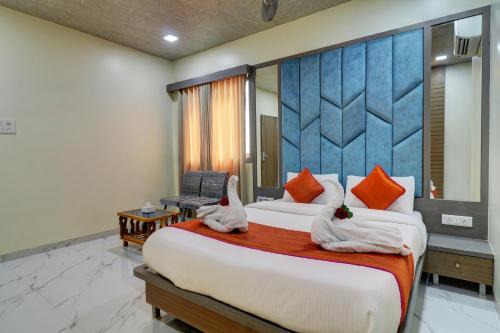 Vashi Hotel | Hotel Shree Residency Lodging & Boarding