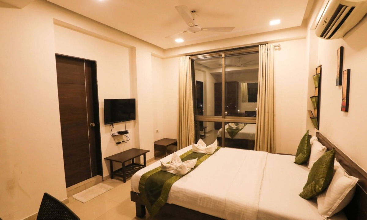 Ahmedabad Hotel | Hotel Shrimad Residency