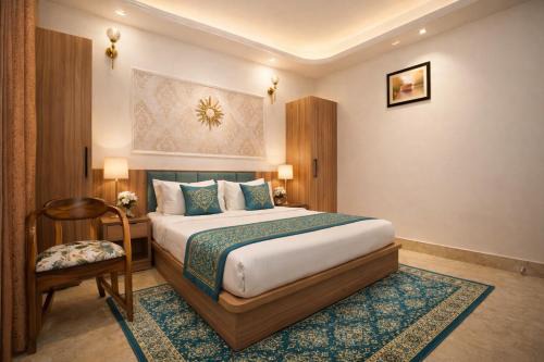 DLF Phase 5 Hotel | Hotel Signature By Carlton - Golf Course Road