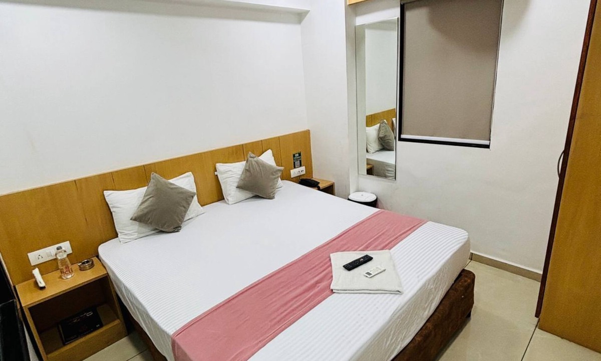 Sagar Hotel | Hotel Singh Empire