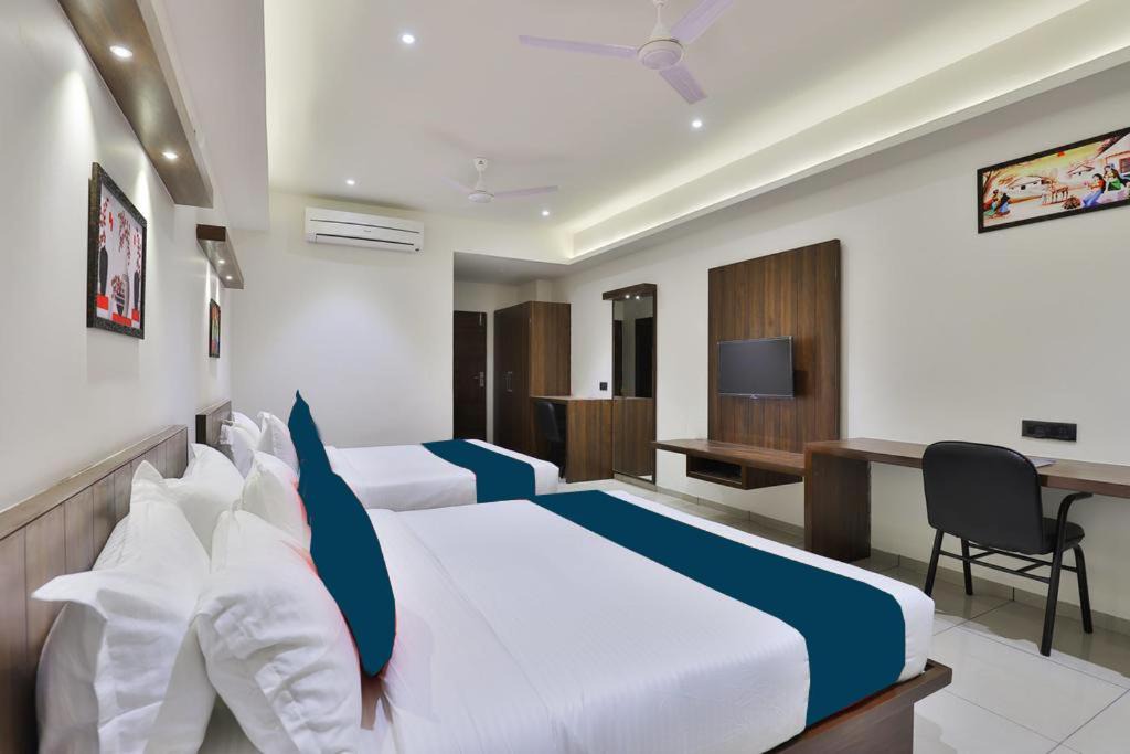 Chandkheda Hotel | Hotel Sparsh Inn - Chandkheda