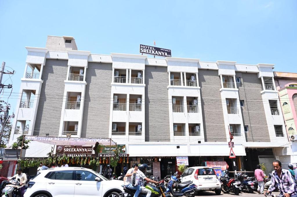 Dabagardens Hotel | Hotel Sree Kanya Inn