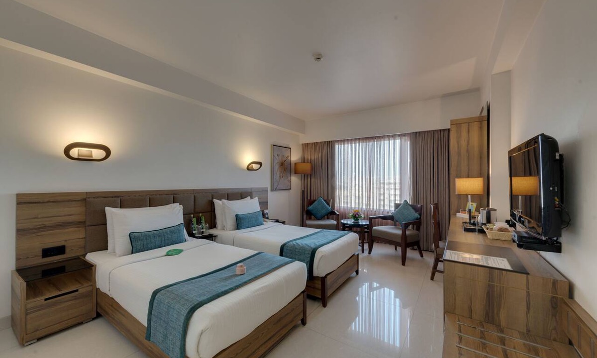 Vile Parle Hotel | Hotel Suba International