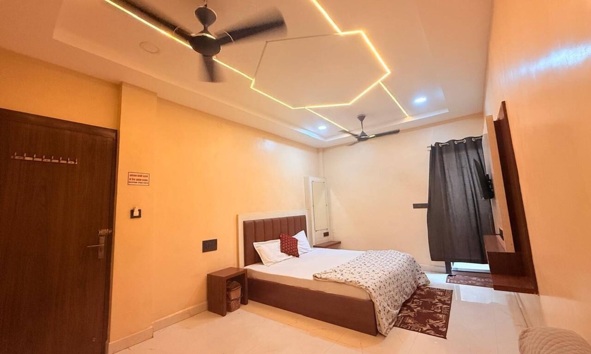 Sehore Hotel | Hotel Sunshine