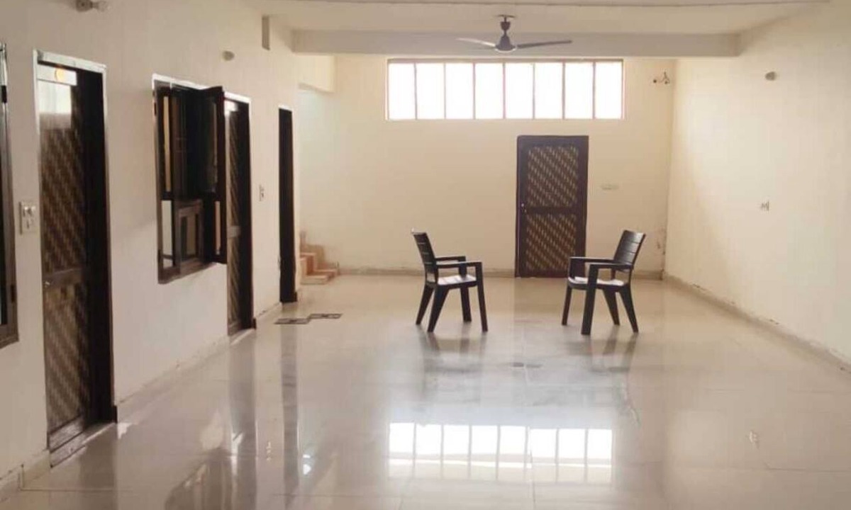 Kalka Hotel | Hotel The Divine Punjabi Tadka