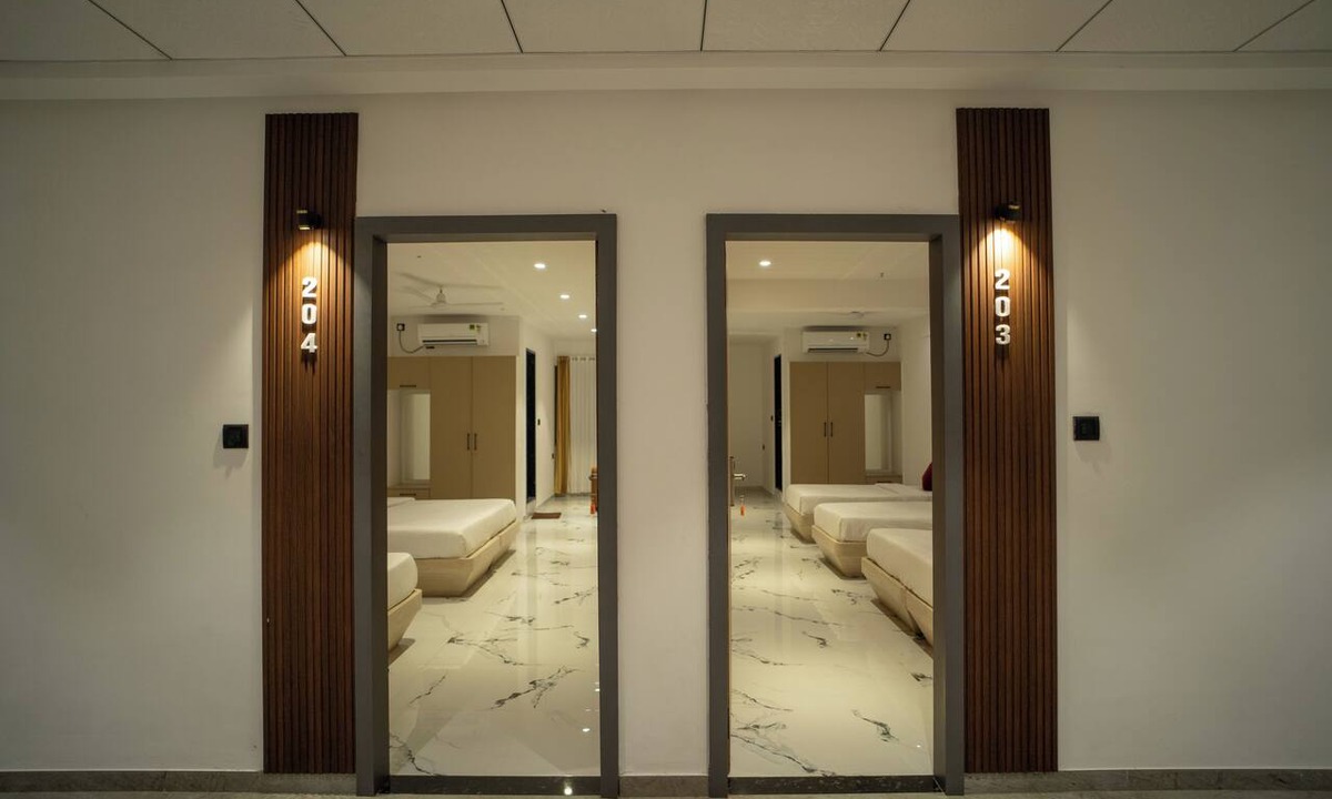 Adyar Hotel | HOTEL THE MANSION-Deralakatte mangalore