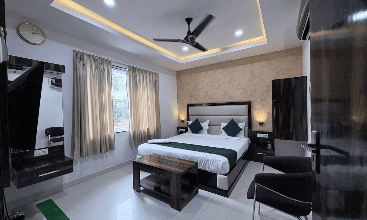 Jhansi Hotel | Hotel the Marvellous