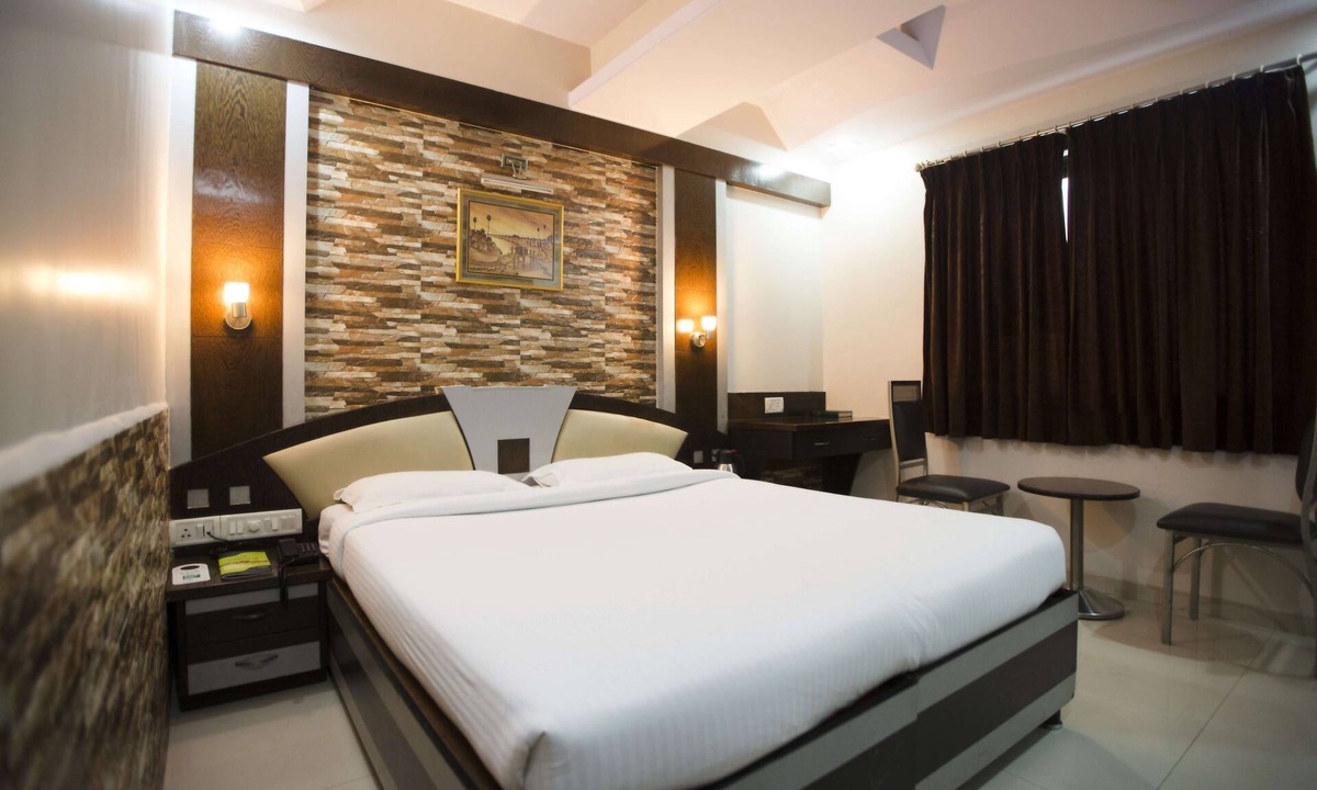 Kharghar Hotel | Hotel Three Star Pvt Ltd