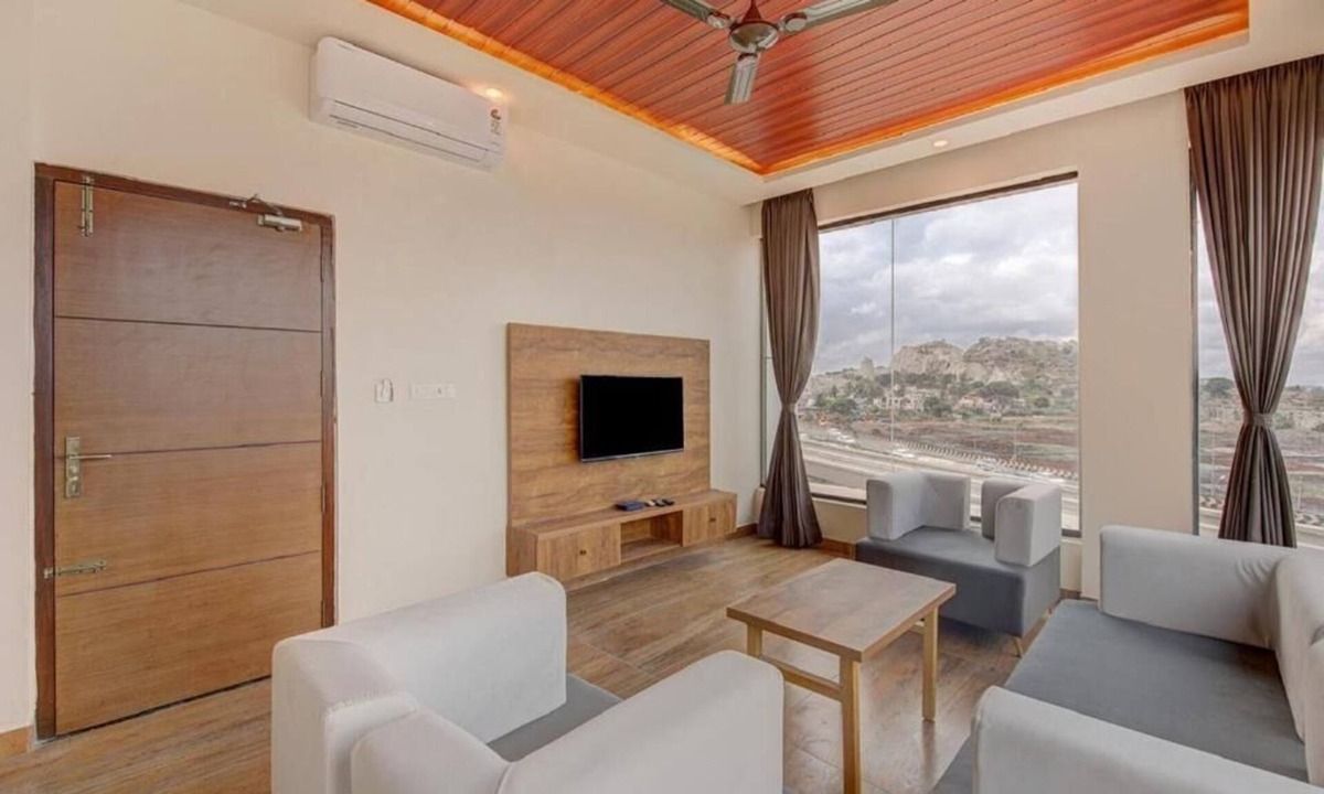 Chikkajala Hotel | Hotel Tree Suites Next Airport In
