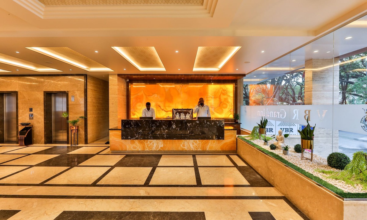 Gandhi Nagar Hotel | HOTEL VBR GRAND INN