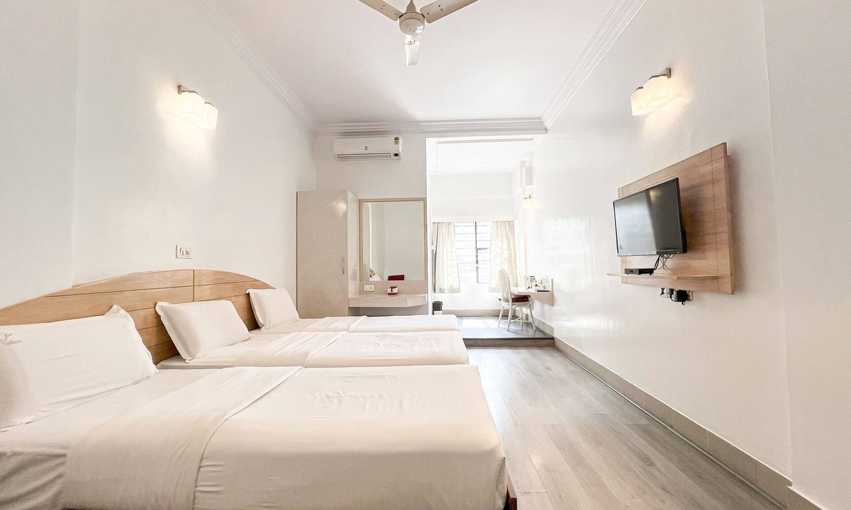 Bangalore City Center Hotel | Hotel Vellara