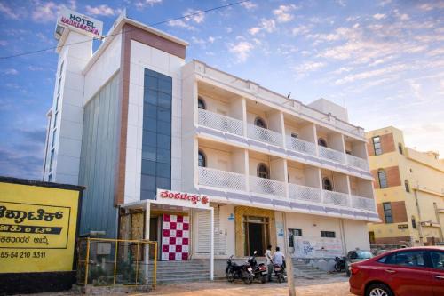 Shorapur Hotel | Hotel Venkteshwar
