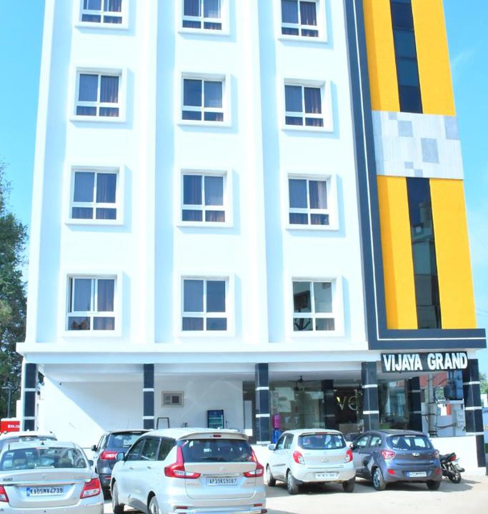 Srikalahasti Hotel | Hotel Vijaya Grand