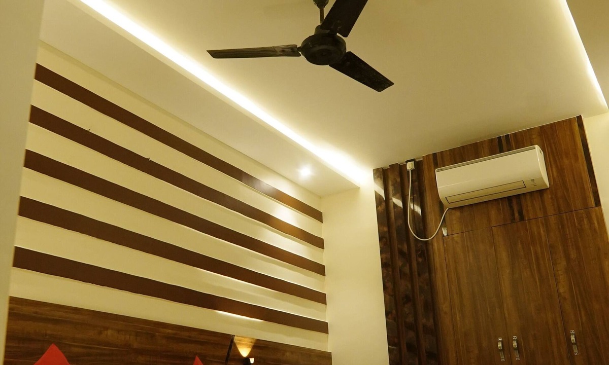 Sahibganj Hotel | Hotel Vineet