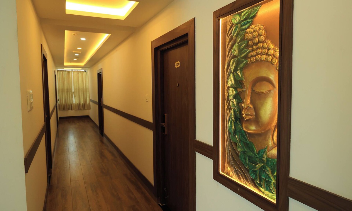 Saravanampatty Hotel | Hotel Vishaka Paark