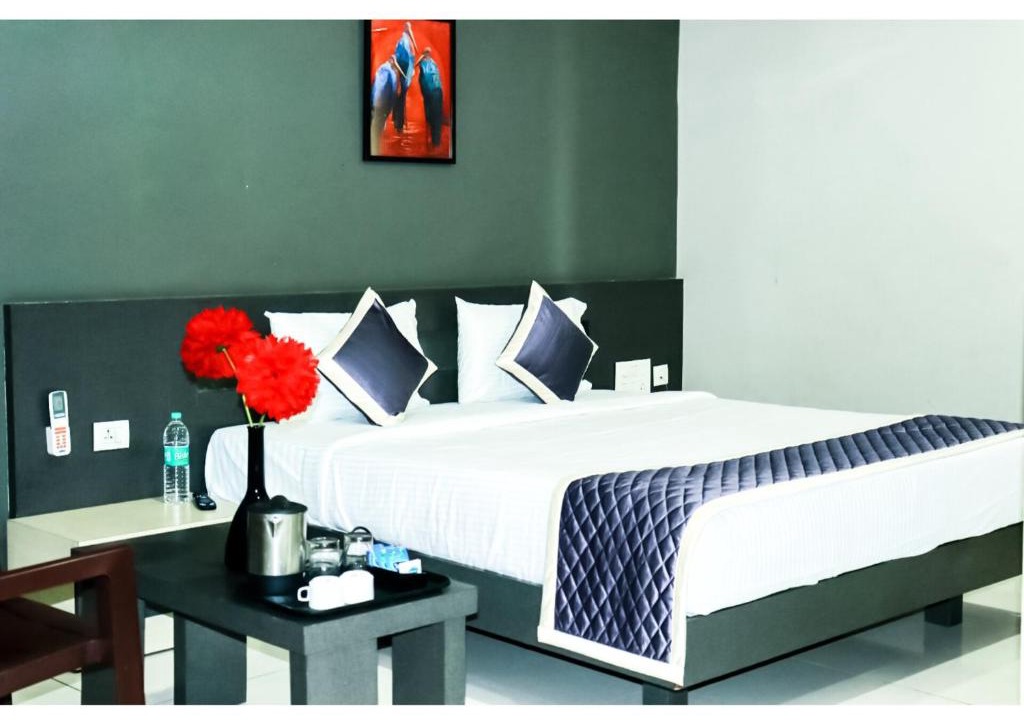 Ramoji Film City Hotel | HOTEL VJR