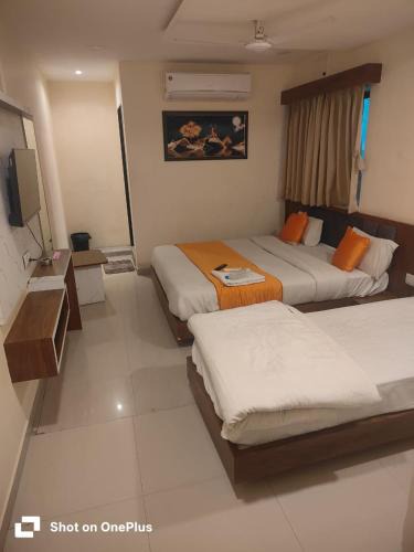 Vadodara Hotel | Hotel VR Villa