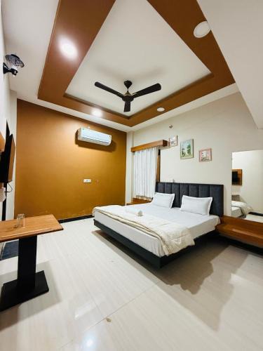 Maheshwar Hotel | Hotel Vrinda Maheshwar