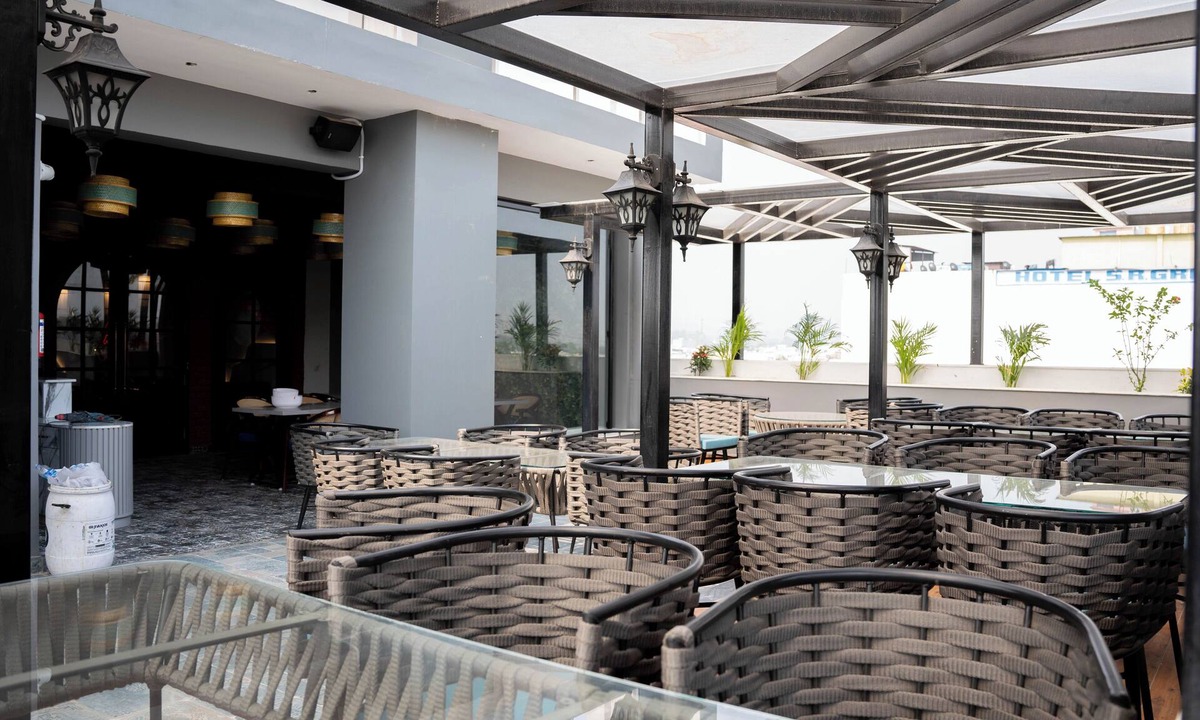 Shivalik Nagar Hotel | Hotel W Grand - A Boutique Hotel