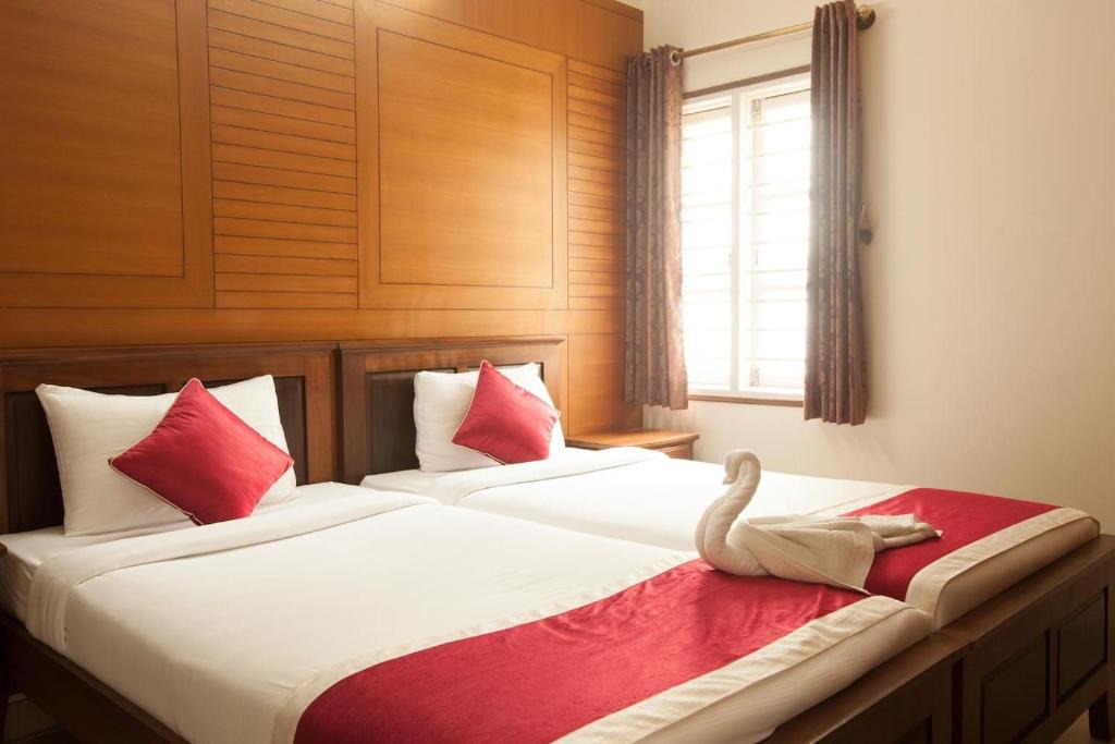Bengaluru Hotel | Hotel White Feather