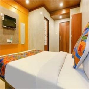 Vashi Hotel | Hotel Yatri Inn