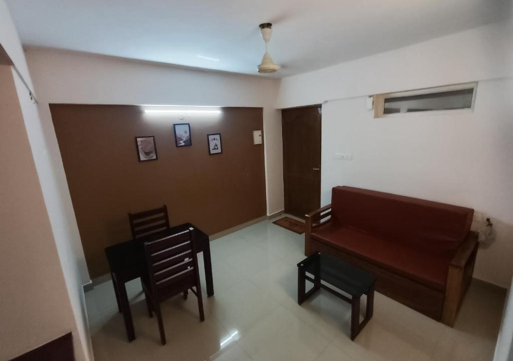 Nedumbassery Apartment | Hovato Brown