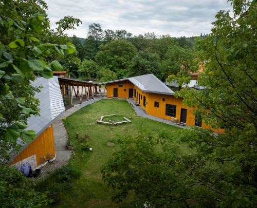 Eremitu Hostel | Hypha etc