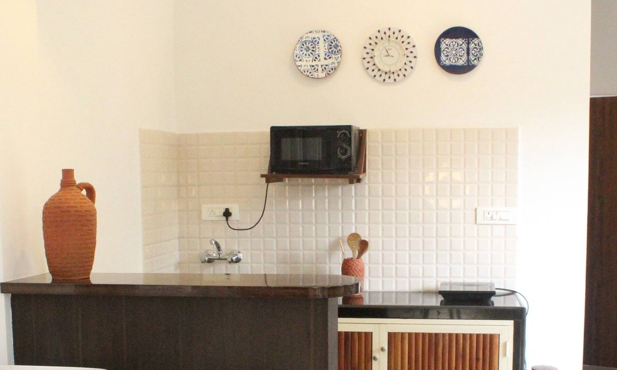 Sainagar Apartment | Idyllic & quaint apartments in Candolim, < 10mins walk from the Beach.