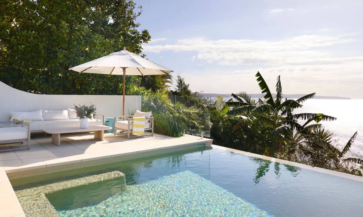 Palm Beach House | Infinity an incredible beautifully appointed beach house in the iconic Palm Beach.
