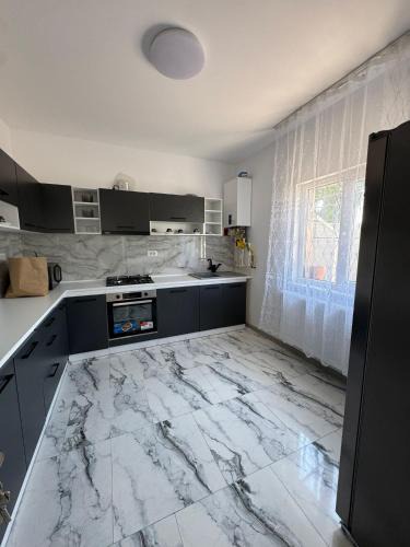 Navodari House | Ionela