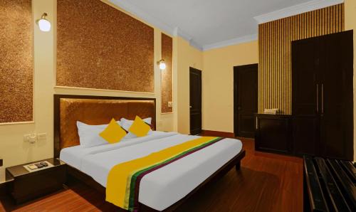 Connaught Place Hotel | Itsy Hotels Connaught Mews