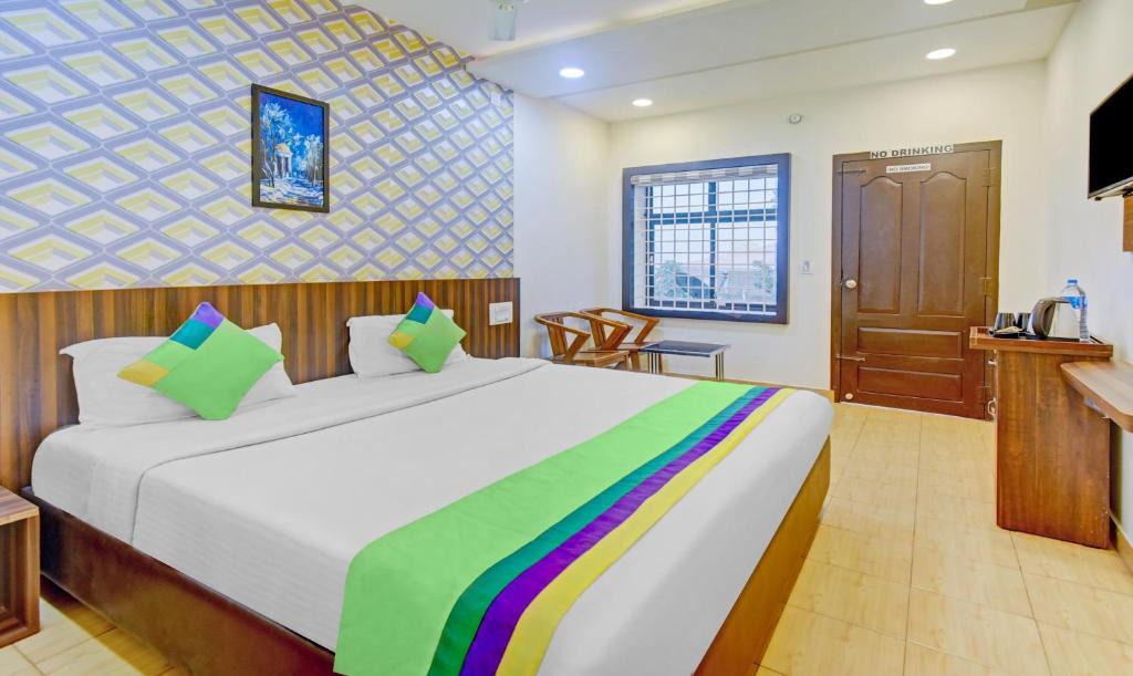 Stuart Hill Hotel | Itsy Hotels Igloo Residency, 400 Meters From Raja Seat Garden