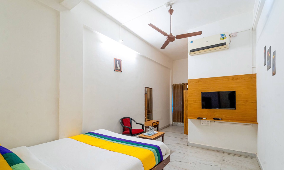 Nashik Road Hotel | Itsy Hotels Mansi