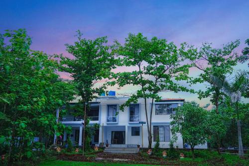 Murbad Villa | Ivory Stays Retreat