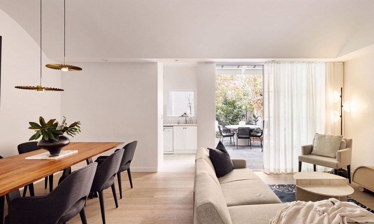 Annandale Apartment | Ivy Terrace, Annandale IH